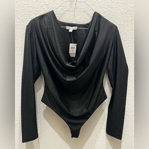 🆕 Elegant Black Drape Bodysuit